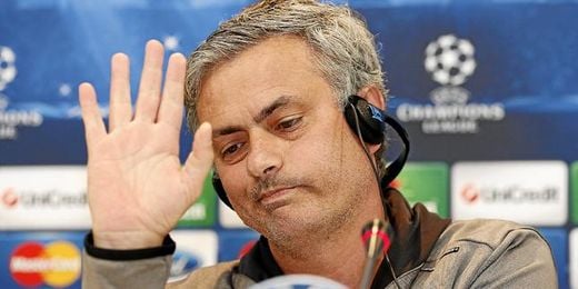 En Inglaterra dan por seguro el regreso de Mourinho al Chelsea. En Inglaterra dan por seguro el regreso de Mourinho al Chelsea.