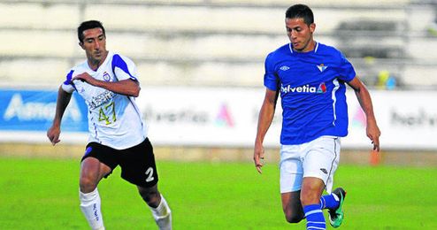 El jugador del Écija dice adiós a lo que resta de temporada. El jugador del Écija dice adiós a lo que resta de temporada.