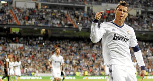 Cristiano Ronaldo, tentado por el PSG, según la prensa francesa. Cristiano Ronaldo, tentado por el PSG, según la prensa francesa.