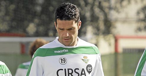 Jorge Molina sigue su recuperación para estar ante el Mallorca. Jorge Molina sigue su recuperación para estar ante el Mallorca.