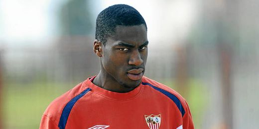 El galo dice que los rumores "son parte del fútbol". El galo dice que los rumores "son parte del fútbol".