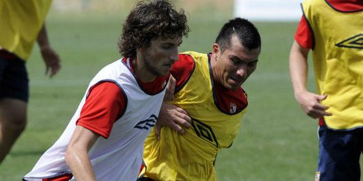 El agente de Stevanovic confía en que el bosnio triunfe en el Sevilla. El agente de Stevanovic confía en que el bosnio triunfe en el Sevilla.