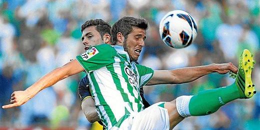 Las posibilidades de que Rubén Pérez regrese a Heliópolis crecen tras ver que no tiene sitio en el Atlético. Las posibilidades de que Rubén Pérez regrese a Heliópolis crecen tras ver que no tiene sitio en el Atlético.