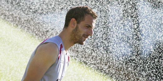 El jugador no quería comprar por la posibilidad de cambiar de equipo. El jugador no quería comprar por la posibilidad de cambiar de equipo.
