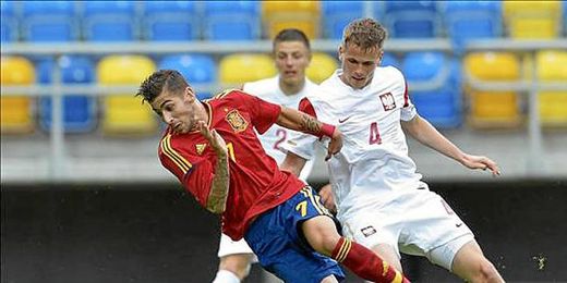 El gaditano es un fijo en el once de Luis de la Fuente. El gaditano es un fijo en el once de Luis de la Fuente.