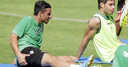 Rubén Castro, en un entrenamiento con el Betis. Rubén Castro, en un entrenamiento con el Betis.