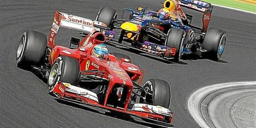 Fernando Alonso durante la disputa del Gran premio de Hungría. Fernando Alonso durante la disputa del Gran premio de Hungría.