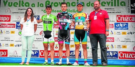 Zurita, Sánchez y López-Cózar, vencedores de la Vuelta a la Provincia. Zurita, Sánchez y López-Cózar, vencedores de la Vuelta a la Provincia.