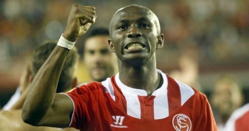 M´Bia fue pieza clave en el título europeo conseguido por el Sevilla. M´Bia fue pieza clave en el título europeo conseguido por el Sevilla.