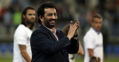 El jeque Al Thani se despidió del Málaga en la última jornada de Liga. El jeque Al Thani se despidió del Málaga en la última jornada de Liga.