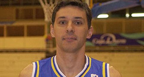 Fallece, Carlos Montes, el ex del Caja San Fernando Fallece, Carlos Montes, el ex del Caja San Fernando