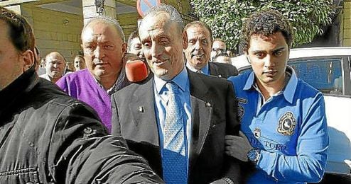 Lopera vuelve a vérselas ante al jueza Alaya. Lopera vuelve a vérselas ante al jueza Alaya.