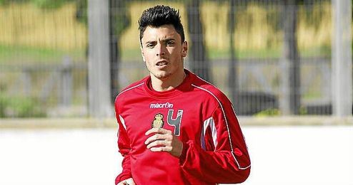 Ximo Navarro, durante un entrenamiento con el Mallorca. Ximo Navarro, durante un entrenamiento con el Mallorca.