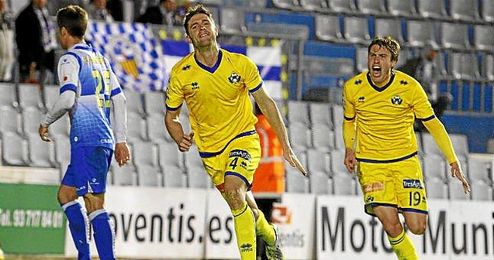 Héctor Verdés, del Alcorcón, es uno de los nombres que tiene encima de la mesa Alexis Trujillo. Héctor Verdés, del Alcorcón, es uno de los nombres que tiene encima de la mesa Alexis Trujillo.