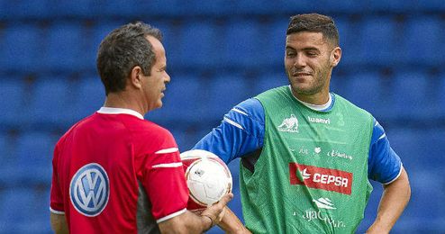 Bruno (a la derecha) no tiene oferta ninguna del Betis. Bruno (a la derecha) no tiene oferta ninguna del Betis.