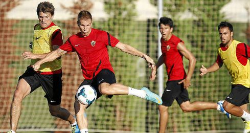 Los almerienses entrenando la pretemporada pasada Los almerienses entrenando la pretemporada pasada
