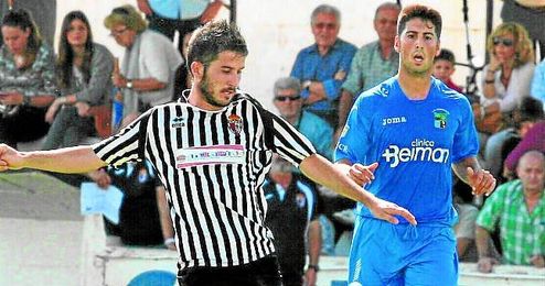 José Carlos pasó por las canteras de Nervión y Xerez. José Carlos pasó por las canteras de Nervión y Xerez.