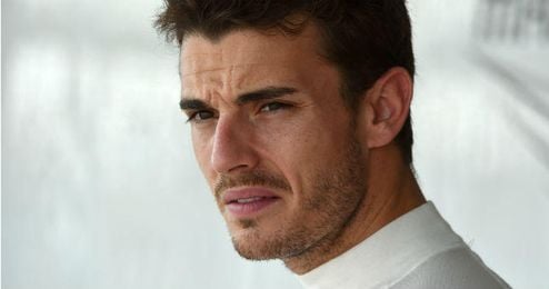 Como consecuencia del accidente que sufrió durante el GP de Japón, Bianchi se encuentra en estado crítico. Como consecuencia del accidente que sufrió durante el GP de Japón, Bianchi se encuentra en estado crítico.