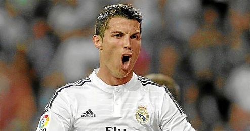 Cristiano Ronaldo celebra un gol con el conjunto merengue. Cristiano Ronaldo celebra un gol con el conjunto merengue.