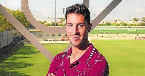 Álvaro Cejudo espera que el Betis siga evolucionando en su juego además de sumar resultados. Álvaro Cejudo espera que el Betis siga evolucionando en su juego además de sumar resultados.