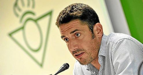 Velázquez espera revertir la situación del Betis. Velázquez espera revertir la situación del Betis.
