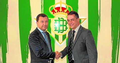José Luis Molina y Alexis Trujillo no se montaron en el AVE de regreso a Sevilla. José Luis Molina y Alexis Trujillo no se montaron en el AVE de regreso a Sevilla.