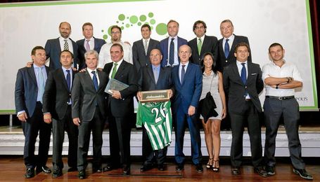 Miembros del Foro Heliópolis y la Fundación Heliópolis Miembros del Foro Heliópolis y la Fundación Heliópolis