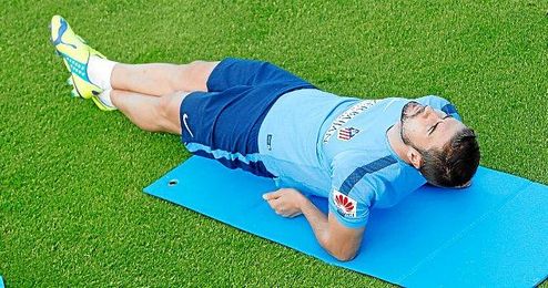 Gabi en un entrenamiento en la ciudad deportiva colchonera. Gabi en un entrenamiento en la ciudad deportiva colchonera.
