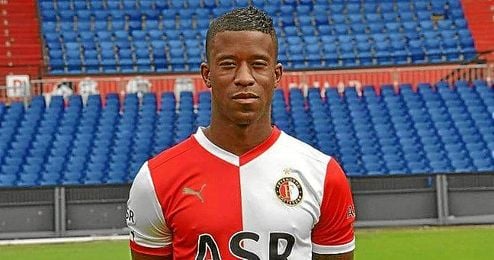 Guyon Fernández en su etapa en el Feyenoord Guyon Fernández en su etapa en el Feyenoord