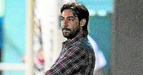 El grueso como futbolista lo disputó en Córdoba, Ceuta, Leganés, Las Palmas y Salamanca. El grueso como futbolista lo disputó en Córdoba, Ceuta, Leganés, Las Palmas y Salamanca.