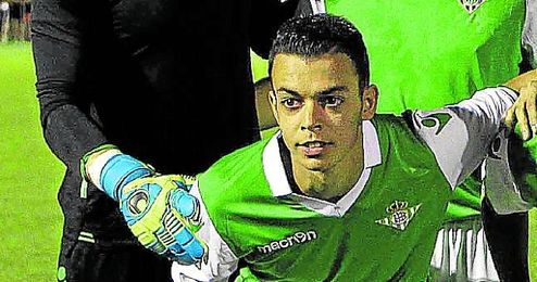 Jesús Braganza, jugador del filial bético. Jesús Braganza, jugador del filial bético.