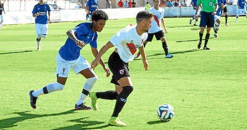 Imagen de archivo de un partido del Sevilla Atlético esta temporada. Imagen de archivo de un partido del Sevilla Atlético esta temporada.