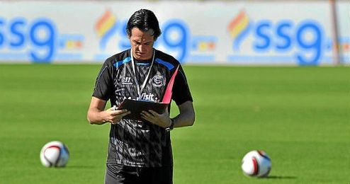 Emery durante un entrenamiento. Emery durante un entrenamiento.