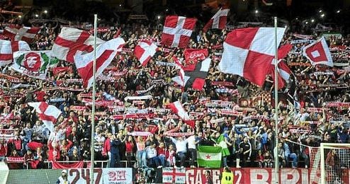 Los Biris animando en un partido Los Biris animando en un partido