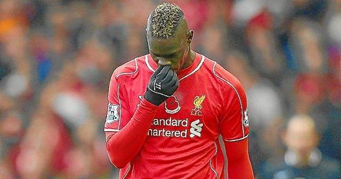 Balotelli en un partido contra el Liverpool. Balotelli en un partido contra el Liverpool.