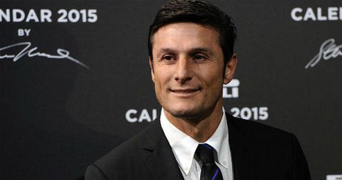 Javier Zanetti en acto oficial. Javier Zanetti en acto oficial.