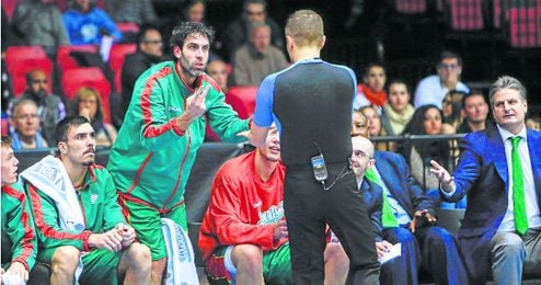 El Baloncesto Sevilla terminará segundo o cuarto, ya que en ningún caso puede acabar siendo tercero. El Baloncesto Sevilla terminará segundo o cuarto, ya que en ningún caso puede acabar siendo tercero.