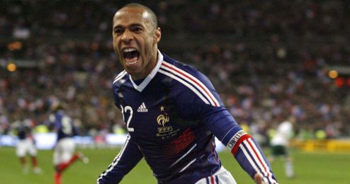 Thierry Henry se retira con grandes éxitos a sus espaldas. Thierry Henry se retira con grandes éxitos a sus espaldas.
