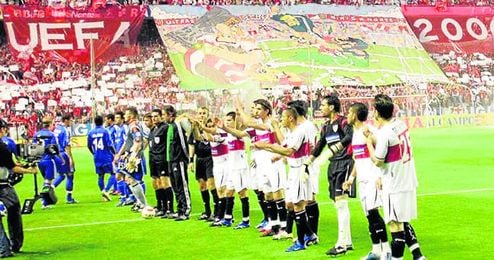 Una de las nueve victorias ante equipos alemanes llegó en la mítica semifinal ante el Schalke, con el gol de Puerta. Una de las nueve victorias ante equipos alemanes llegó en la mítica semifinal ante el Schalke, con el gol de Puerta.