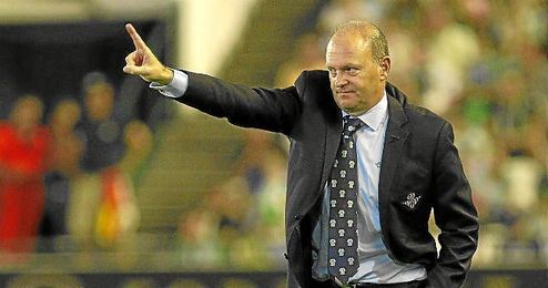 Pepe Mel volverá a la banda del Villamarín. Pepe Mel volverá a la banda del Villamarín.