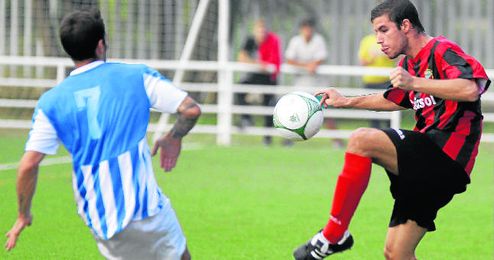 En Triana el fútbol va en las venas. En Triana el fútbol va en las venas.