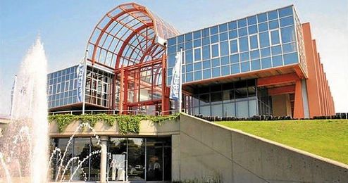 Con capacidad para 13.000 aficionados, el Flanders Expo Arena de Gante (Bélgica) albergará la definitiva eliminatoria. Con capacidad para 13.000 aficionados, el Flanders Expo Arena de Gante (Bélgica) albergará la definitiva eliminatoria.
