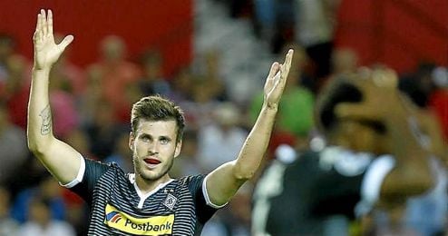 Los alemanes se enfrentan a una semana crucial. Los alemanes se enfrentan a una semana crucial.
