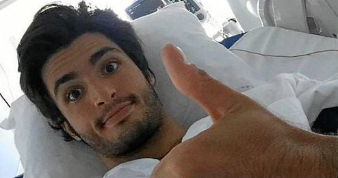 Carlos Sainz tranquilizó a la afición por las redes sociales. Carlos Sainz tranquilizó a la afición por las redes sociales.