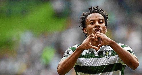André Carrillo, entre el Sevilla y el Valencia, según 'A Bola' André Carrillo, entre el Sevilla y el Valencia, según 'A Bola'