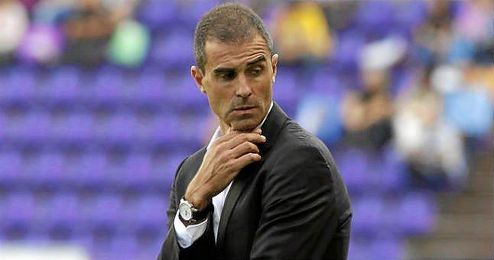 Garitano dirigiendo un partido del Valladolid este temporada. Garitano dirigiendo un partido del Valladolid este temporada.