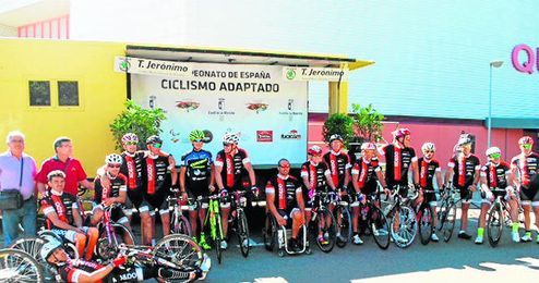 Equipo de C.D Minusválidos Sevilla No&Do. Equipo de C.D Minusválidos Sevilla No&Do.