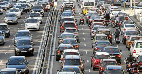 ¿Cuánto tiempo pierden los españoles en los atascos? ¿Cuánto tiempo pierden los españoles en los atascos?