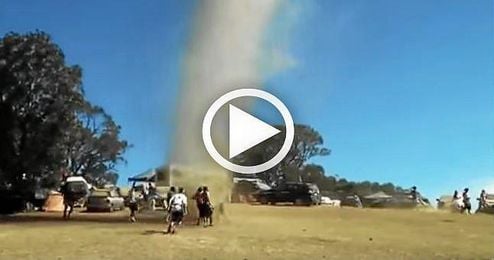 (VÍDEO) ¡Que no pare la fiesta! ni aunque llegue un tornado (VÍDEO) ¡Que no pare la fiesta! ni aunque llegue un tornado