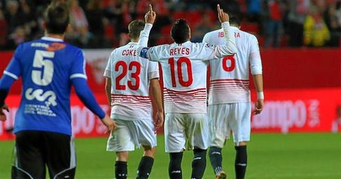 Reyes celebra su gol, el segundo de la noche. Reyes celebra su gol, el segundo de la noche.